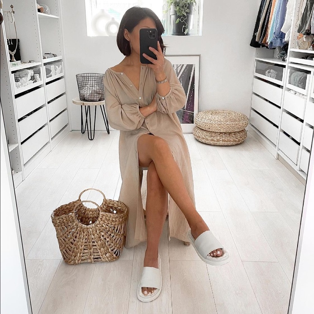 𝗡𝗪𝗧 𝗭𝗮𝗿𝗮 • Leather Flat Sandals Off-White Minimalist Comfort Slides - Picture 4 of 17